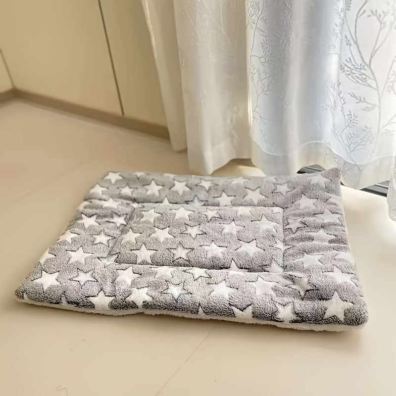 Extra Thick Warm Plush Cat Blanket - Soft Polyester Rectangular Pet Bed with Star Pattern, Cozy Winter Bedding for Cats, Durable & Easy-Care Home Decor, Indoor Pet Comfort | Star Pattern Bed | Fluffy Texture, Cat Bed