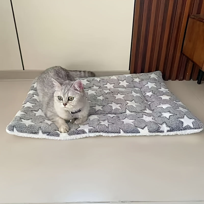 Extra Thick Warm Plush Cat Blanket - Soft Polyester Rectangular Pet Bed with Star Pattern, Cozy Winter Bedding for Cats, Durable & Easy-Care Home Decor, Indoor Pet Comfort | Star Pattern Bed | Fluffy Texture, Cat Bed